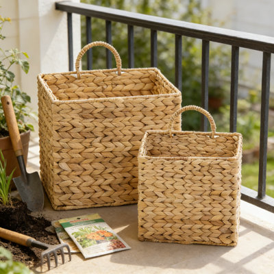 Set Of 2 Natural Water Hyacinth Woven Hanging Baskets, Wall Mounted Storage Organizer For Mail, Entryway, Kitchen, Or Decorative Flower Display