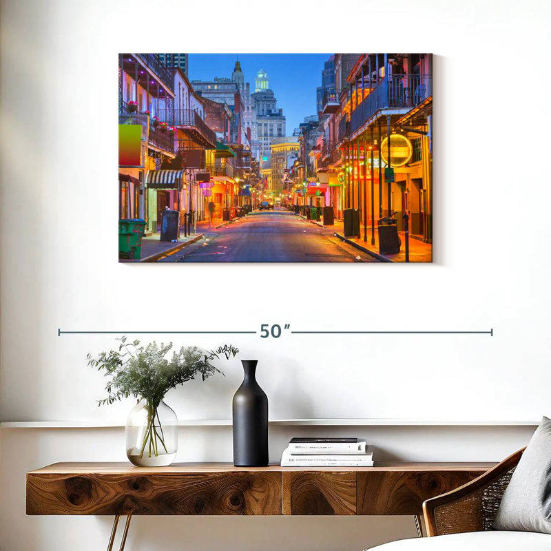 Harpa Bourbon Street, 24" H x 36" W