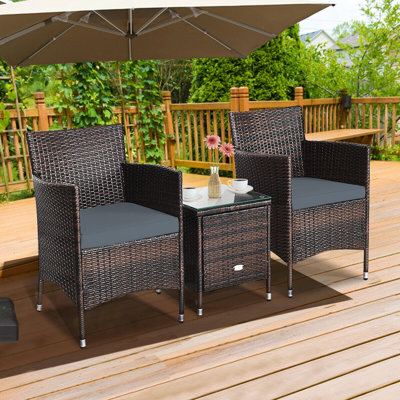 Ensemble de conversation en rotin pour patio avec coussins de 3 pièces Ailith