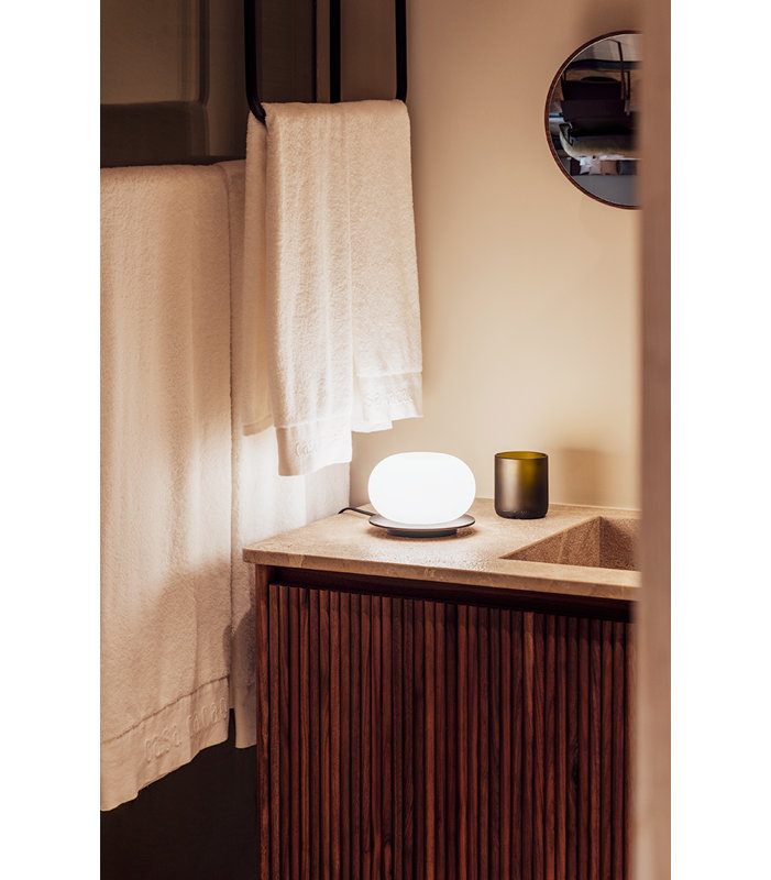 Knock Novelty Lamp