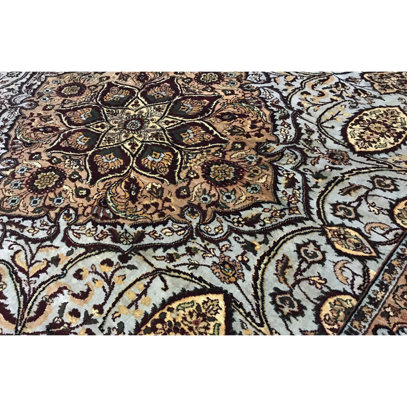 Sona Hand Woven Wool Oriental Area Rug