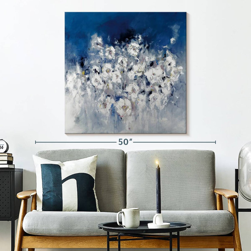 Bloom Avery, 33" H x 33" W