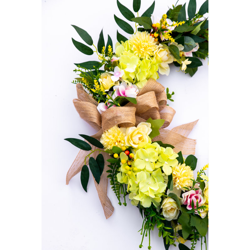 Handcrafted Faux Hydrangea 16'' Wreath