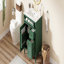 Meuble-lavabo moderne avec rangement abondant et conception élégante pour une fonctionnalité optimale-113642709