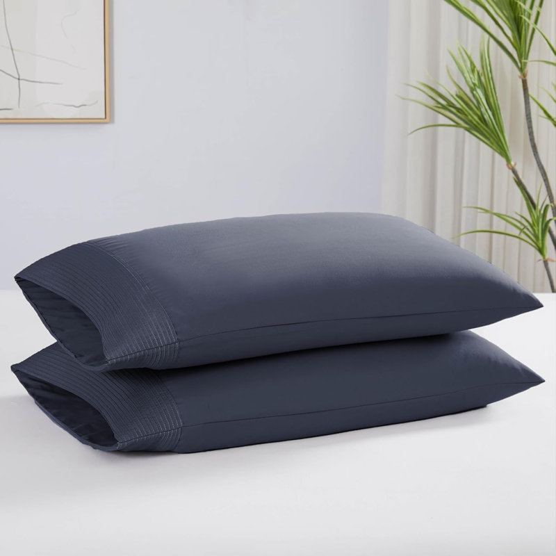 Ensemble de taies d'oreiller à ourlet plissé en microfibre double-face bleu foncé Southshore, Très grand lit, Bleu très foncé