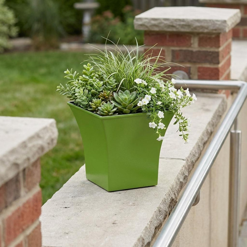 Pot à fleurs carré en plastique recyclé 5 po