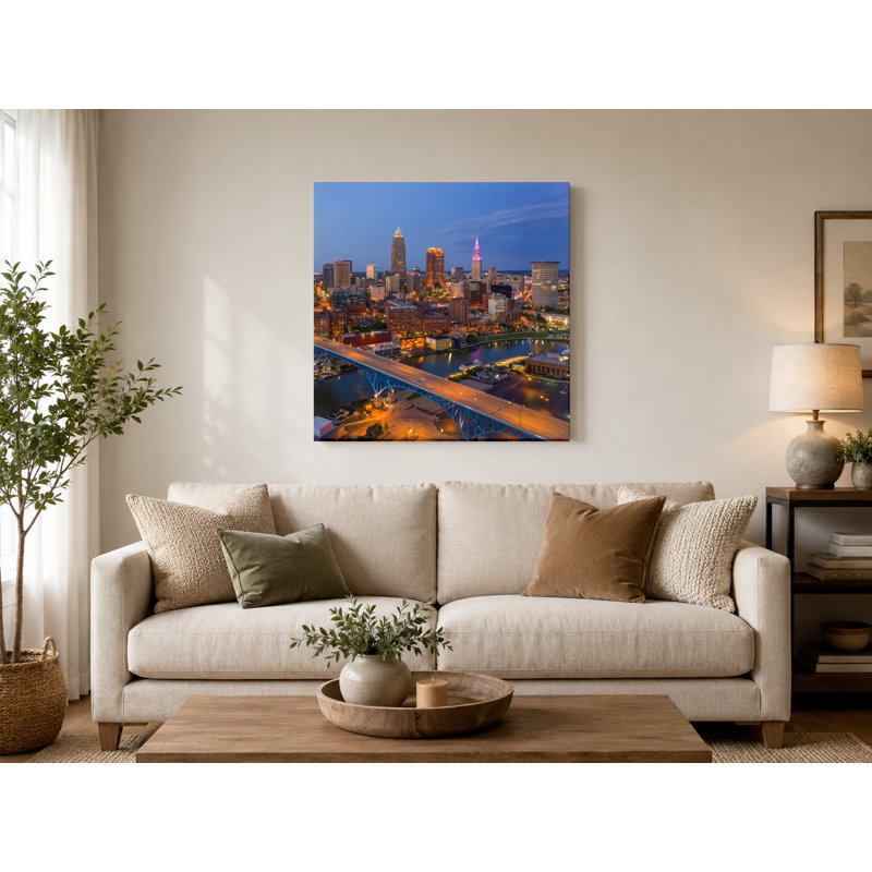 Cozart Skyline from the Flats - art mural carré sur toile, L 32 po x H 32 po
