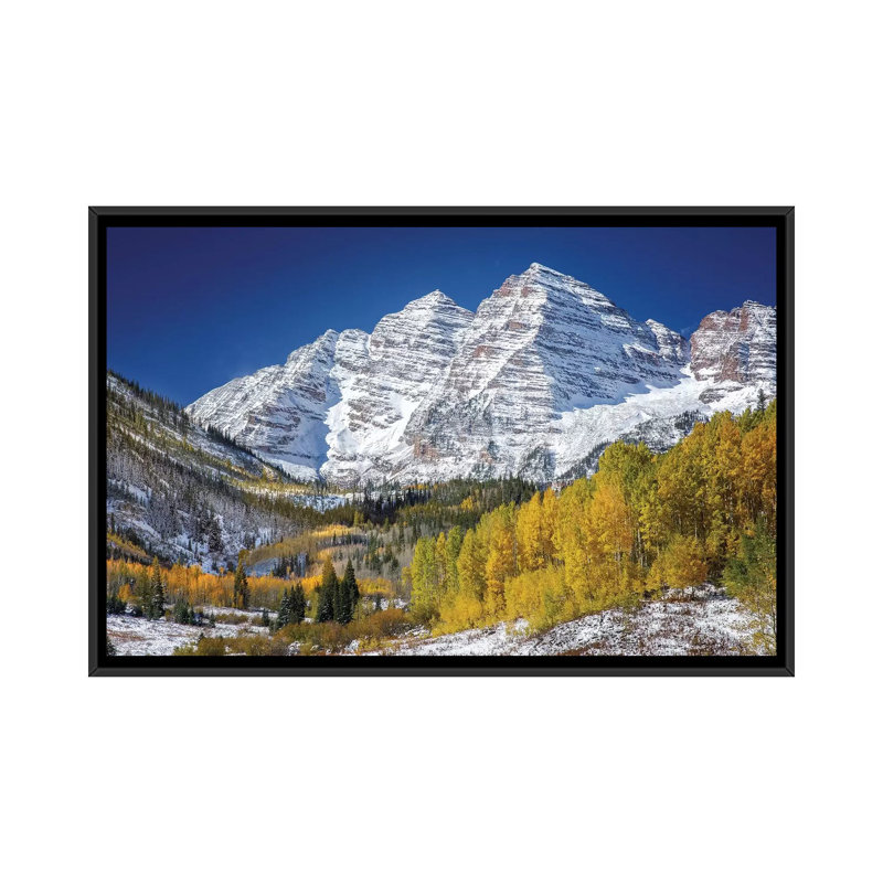 Pics de aspen dans la forêt, H 18 po x l 26 po x P 1,5 po, Toile avec cadre noir, Pas de tapis