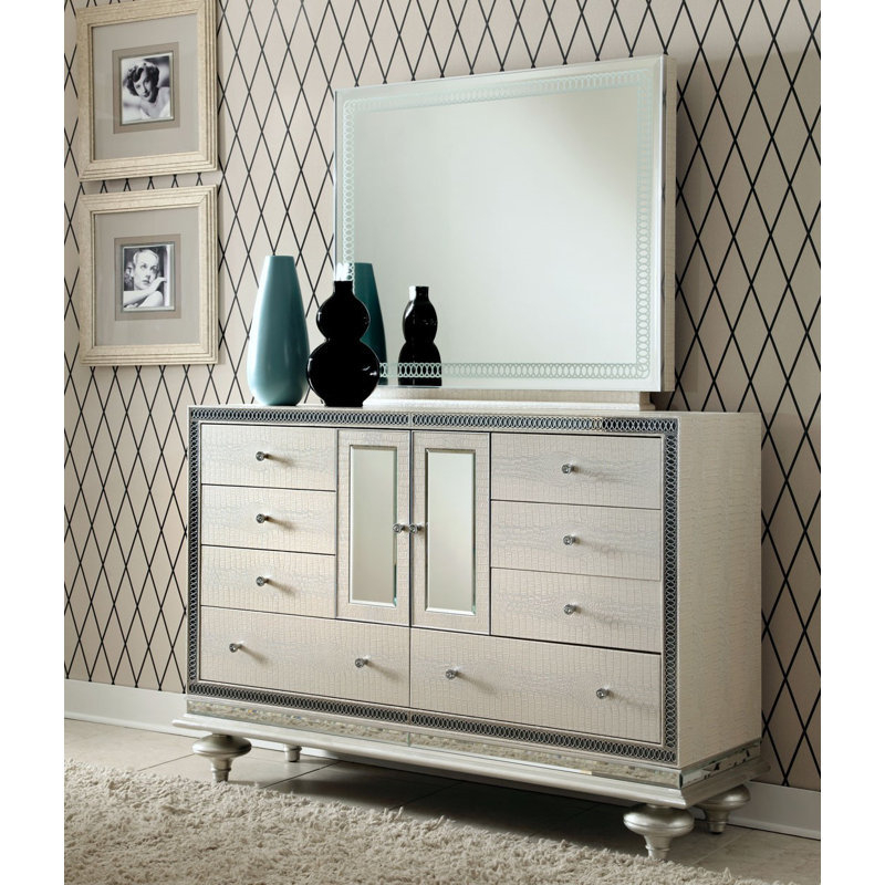 Hollywood Swank 8 - Drawer Dresser