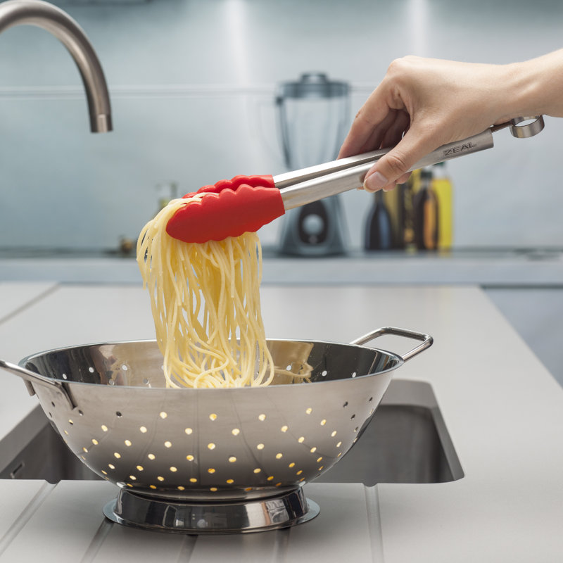 Zeal Kitchen Tong, 28.5cm L x 5.5cm W x 3cm D, Red