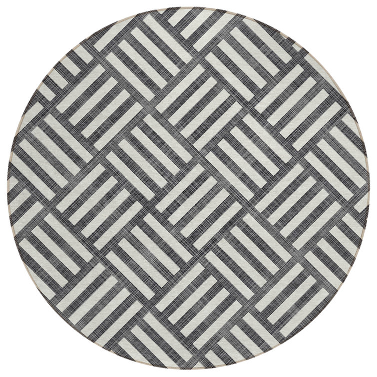 Loreen Washable Geometric Indoor / Outdoor Rug