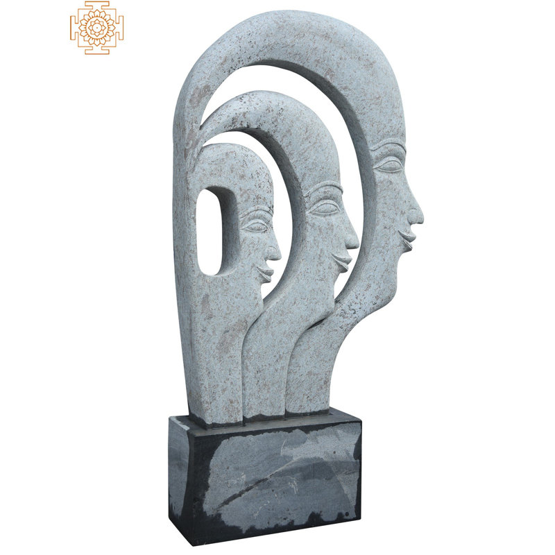Grande sculpture moderne en pierre - 60 po, granit sculpté à la main «The Family», art contemporain pour la présentation intérieure / extérieure
