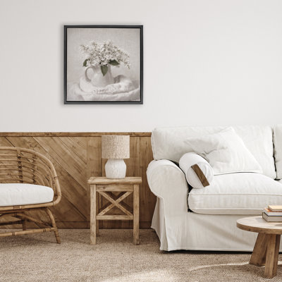 Cadre flottant nature morte lilas, design par Robin-Lee Viera
