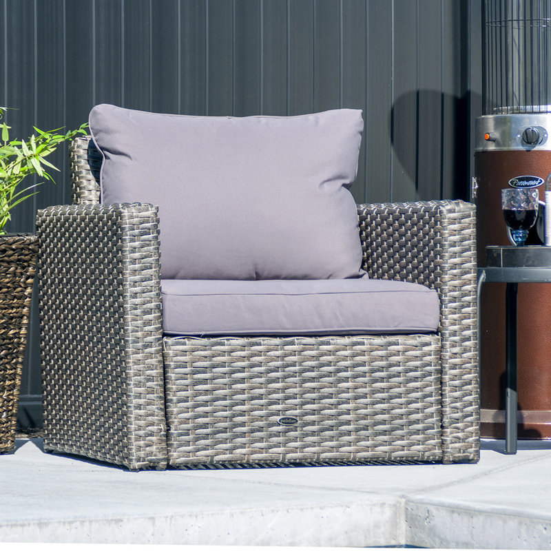 Chaise de patio avec coussins