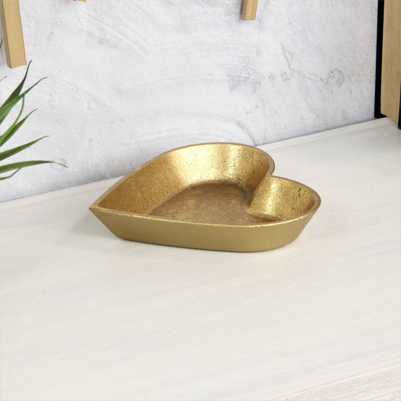 Anaisha Figurines & Sculptures, Gold