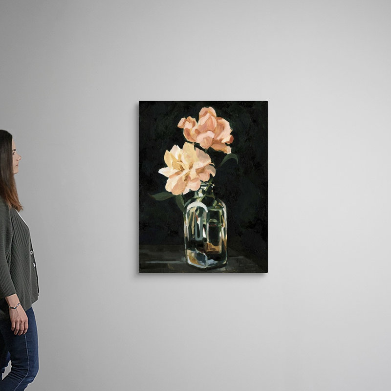 Reproduction d’art sur toile, "Dark rose arrangement II" par Emma Caroline, H 40 po x l 30 po x P 1,25 po, Toile tendue