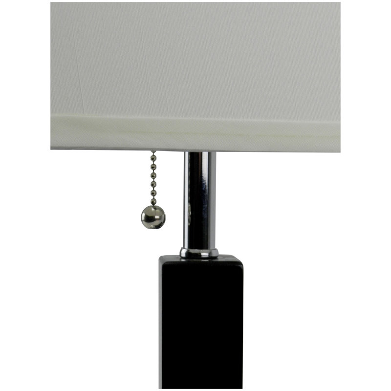 LAMPE DE TABLE EN BOIS CARRÉE DE 26 po H (1 PC / RTC) (0,92 / 5,55)