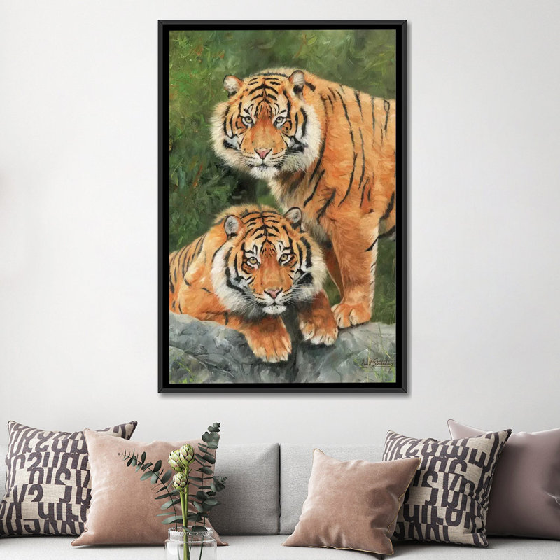 «Pair of Sumatran Tigers», impression sur toile, H 26 po x l 18 po x P 1,5 po, Toile avec cadre noir, Pas de tapis