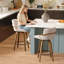 Tabouret de bar 26 po pivotant à 360 ° de 26 po avec dossier incurvé et structure en bois massif - ensemble de 4-263920462