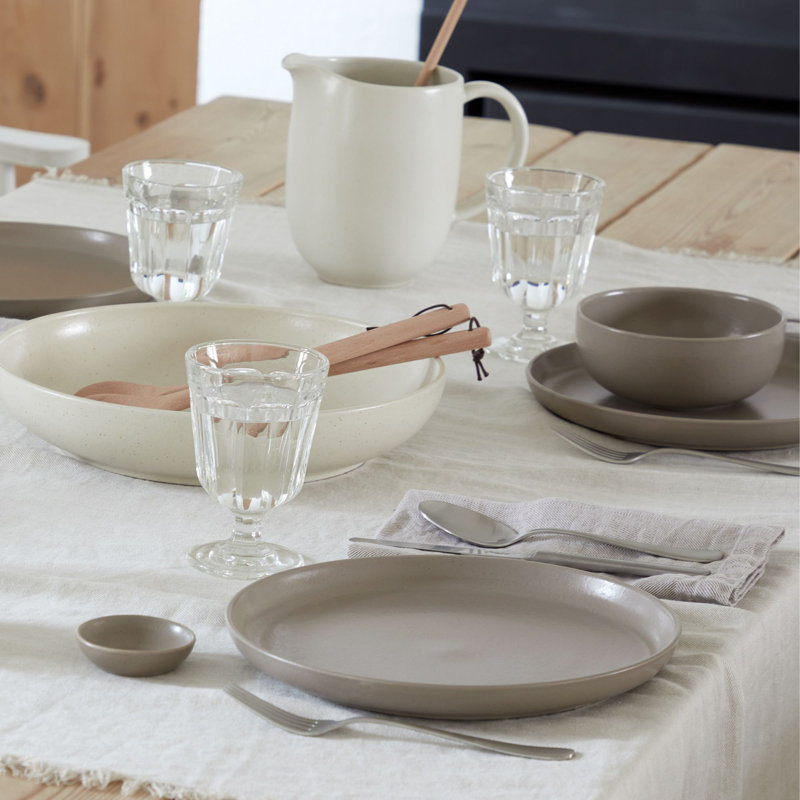 Pacifica Stoneware Ramekin Set, Chestnut