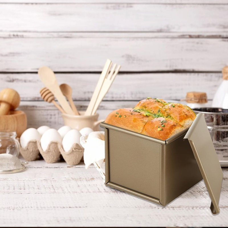 TAKKUI 2 Classic Cake Pan