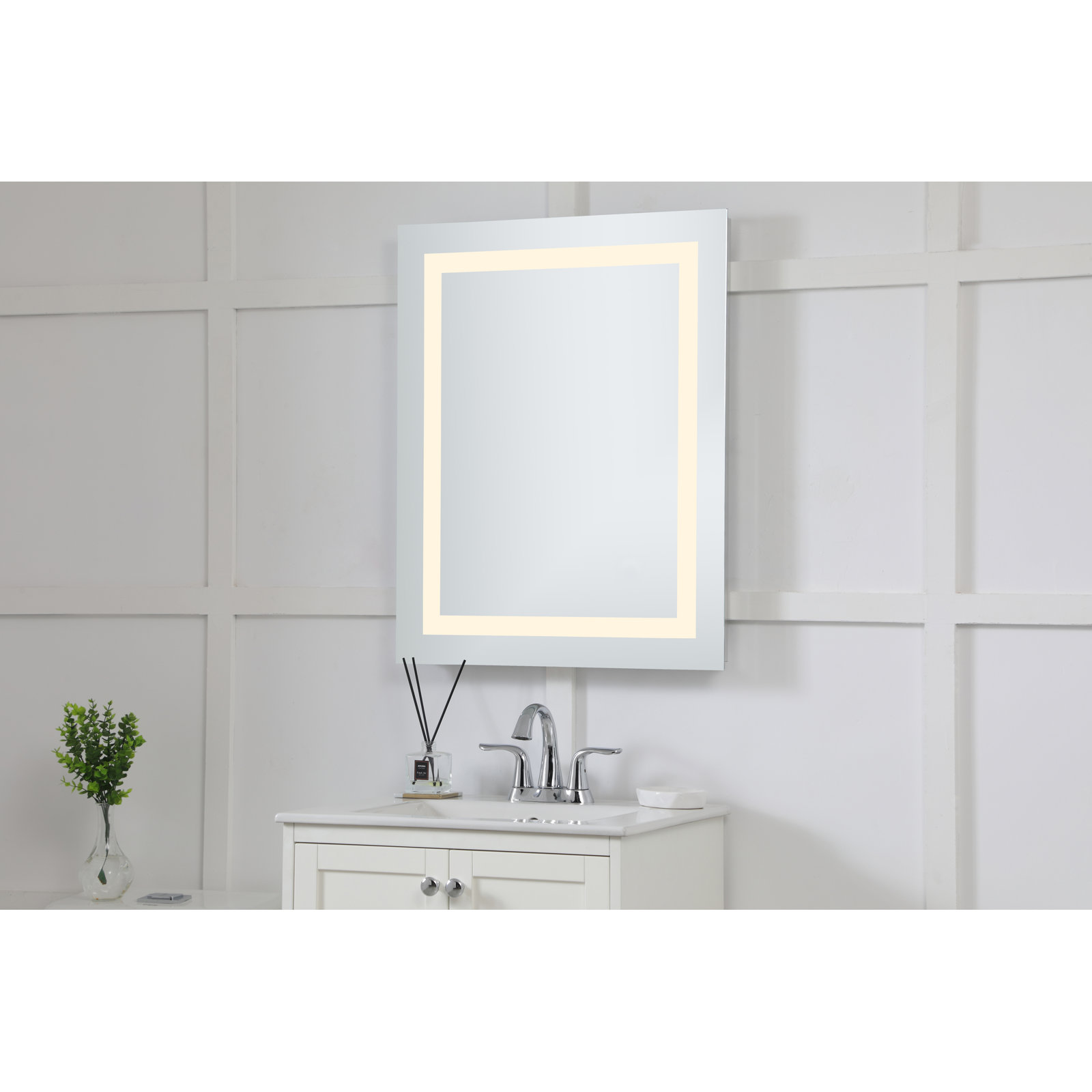 Kanaya Flat Wall Mirror, 24" W x 30" H