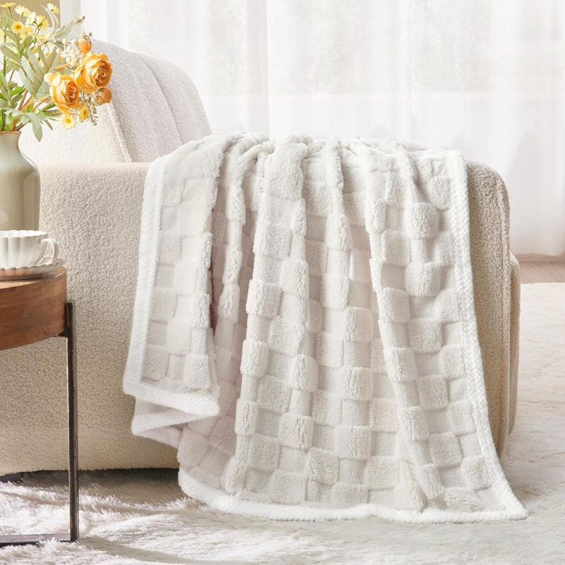 Jeté super doux pour le canapé et le lit, douillette douillette douillette décorative légère et douillette, molleton chaud et flou pour le camping, les voyages (50 po x 60 po)