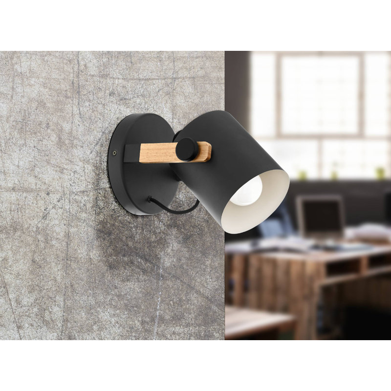 Brummett Steel Spotlight