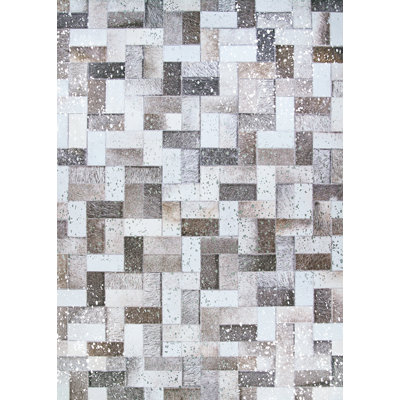 Richburg Geometric Indoor Rug