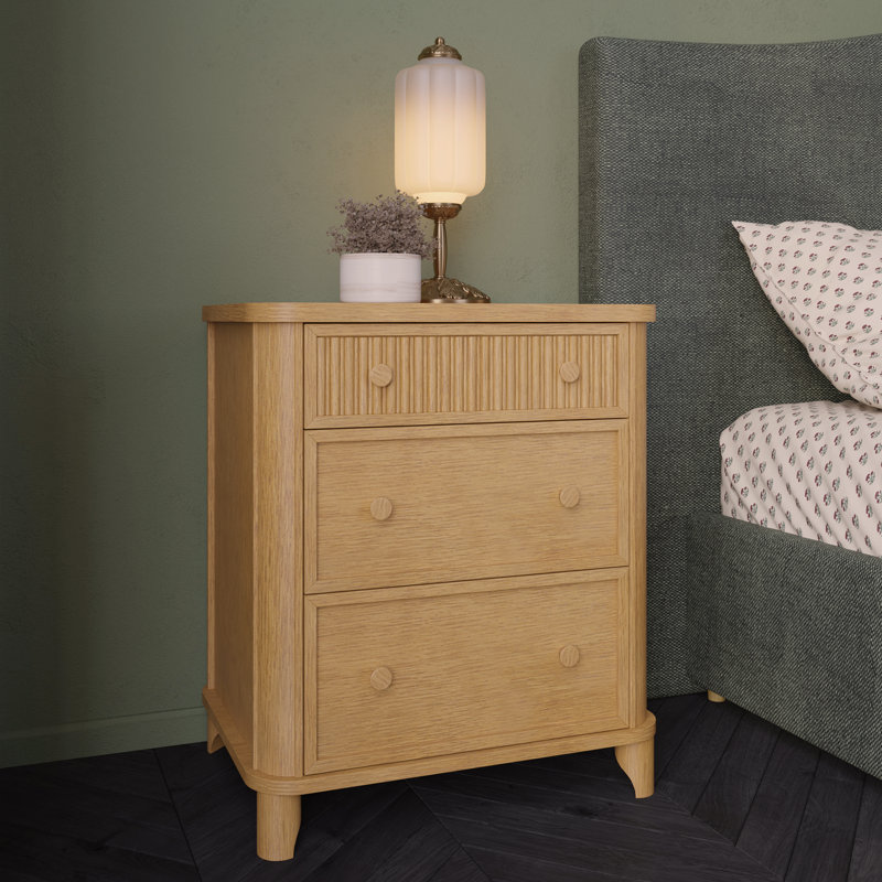Kennedy 24" Solid Wood 3-Drawer Nightstand In Natural Oak