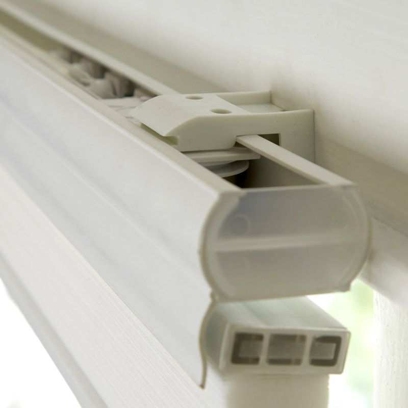 Store alvéolaire semi-diaphane, l 30 po x L 64 po, Blanc