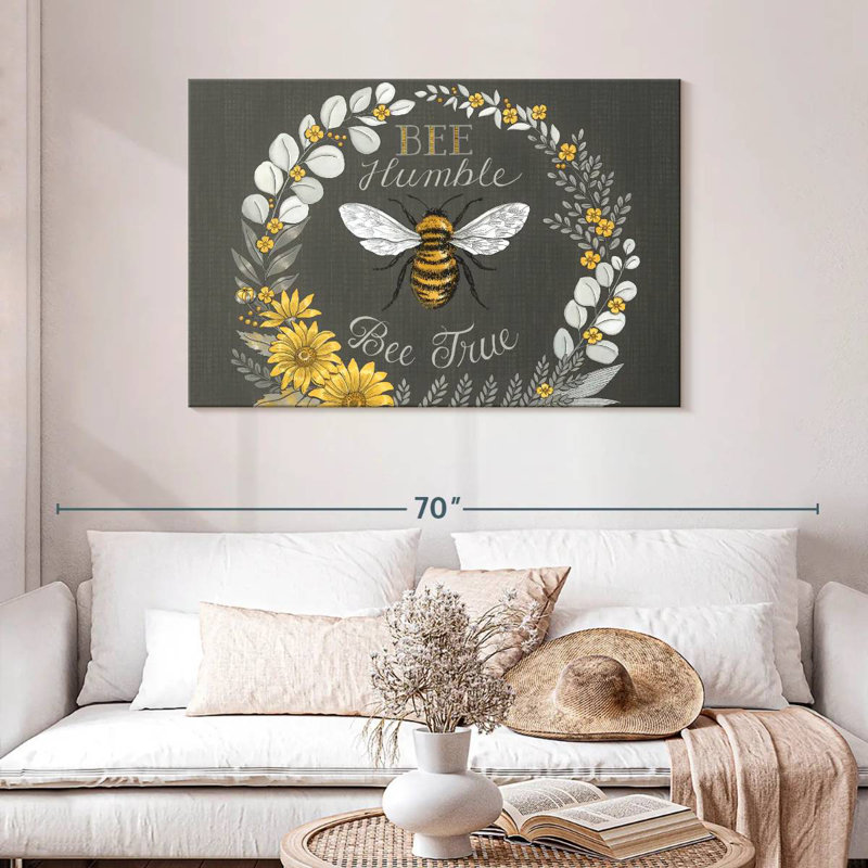 Brampt Bee Humble Bee True, 30" H x 45" W
