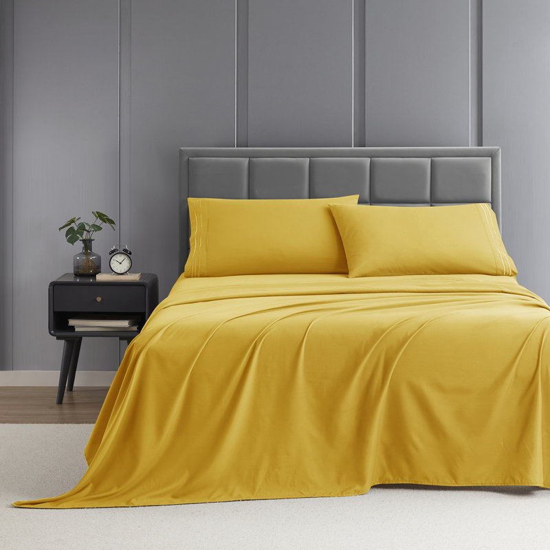 1800 Series Double-Brushed Microfiber Hypoallergenic Sheet Set, Split King Sheet Set with 2 Pillowcases, Yellow