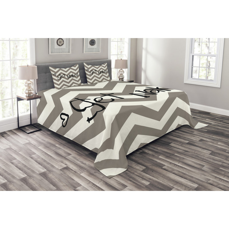 Chevron / Zig Zag Bedspread, 220 x 264 cm