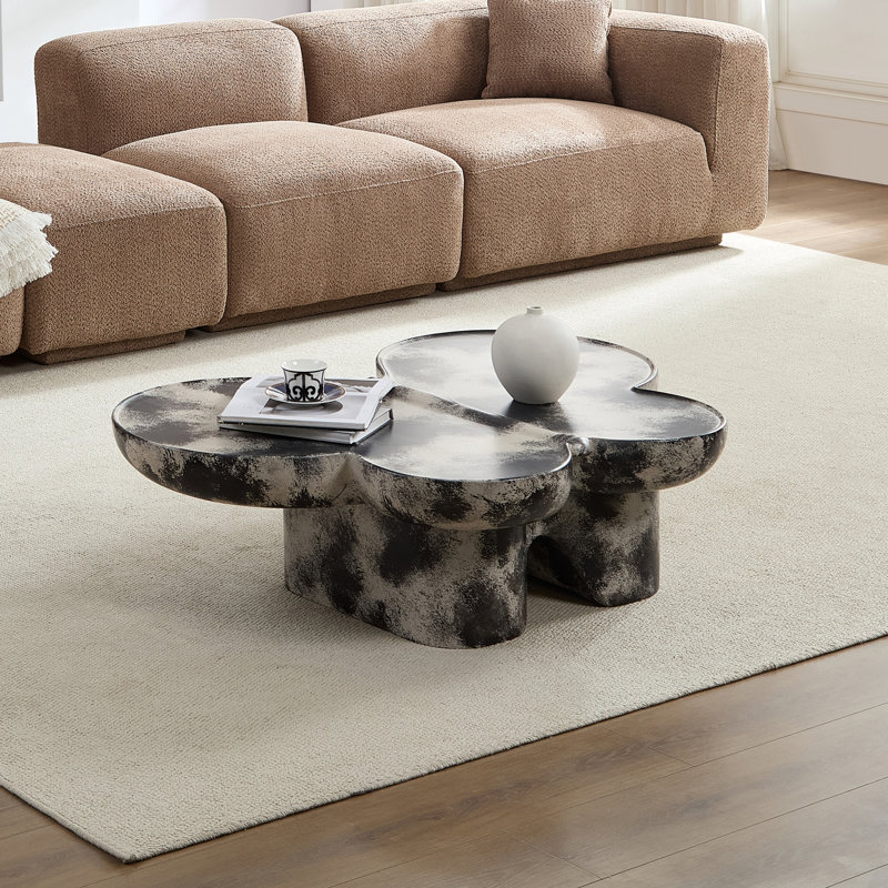 Table basse style papillon