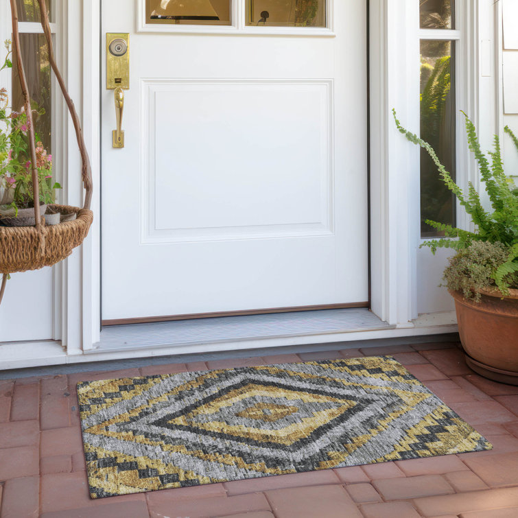 Machine Washable Indoor/Outdoor Xhevrie Gold Rug
