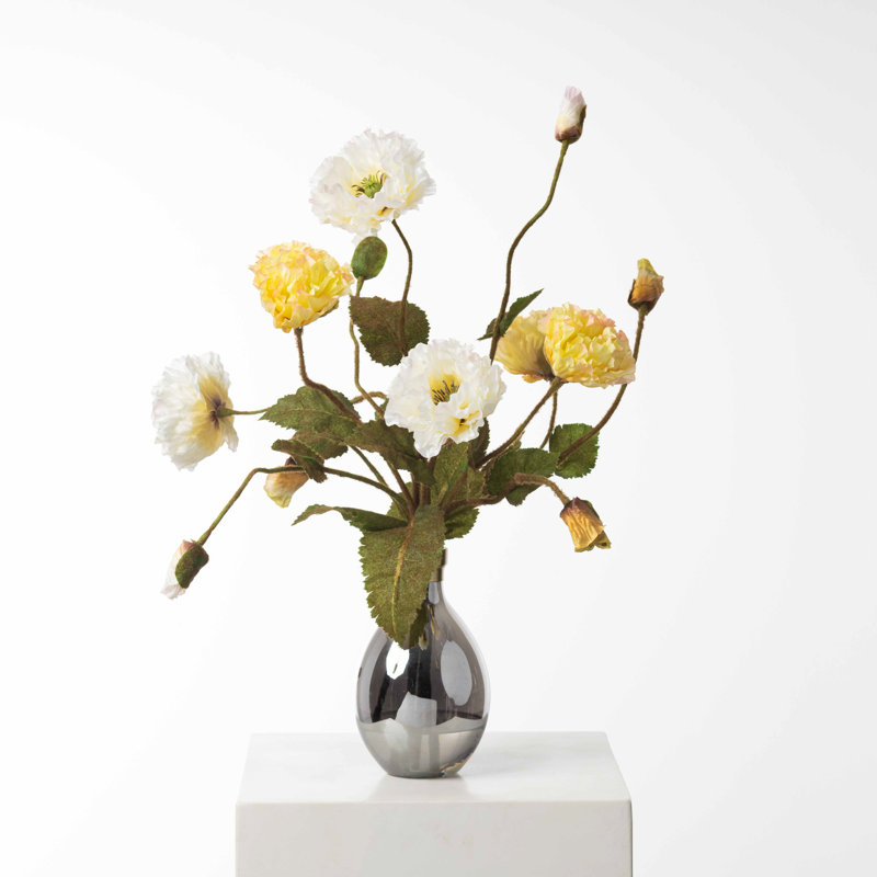 Arrangements floraux dans un vase