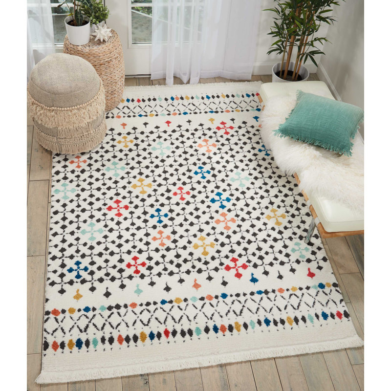 Tapis blanc tribal Genny, Rectangle 9 pi 3 po x 12 pi 9 po