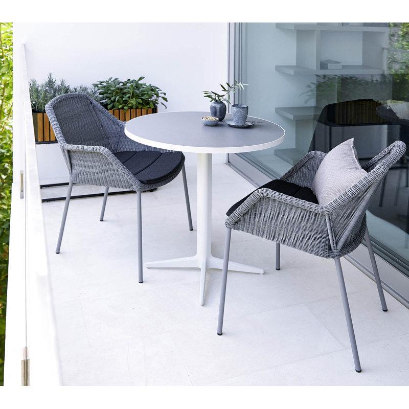 Drop Outdoor Round Coffee Table, White/Ceramic Light Gray, 23.6", Lava Gray