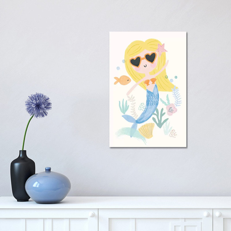 Everyday Under The Sea III by Lisa Barlow - Wrapped Canvas Print, 30.48 cm H x 45.72 cm W