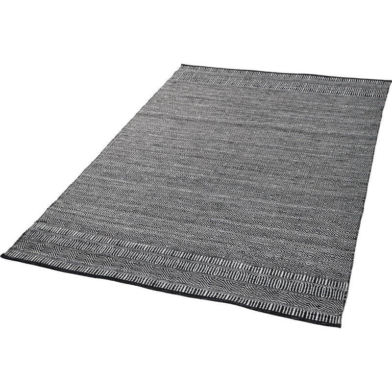 Black/White Outdoor/Indoor Rug