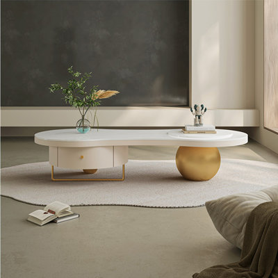 Table basse de style italien crème