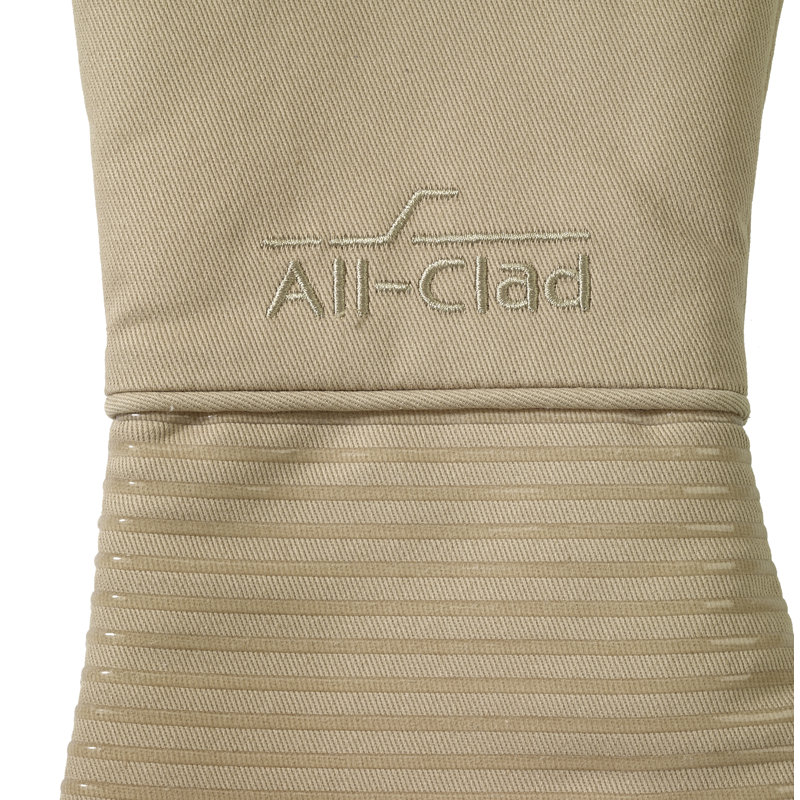 All-Clad 4-Piece Potholder and Oven Mitt Set, Much