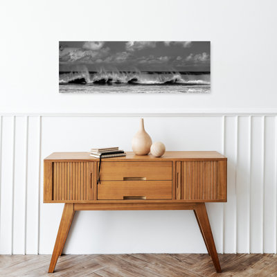 «Crashing Ocean Waves», art mural contemporain contemporain abstrait sur une plage