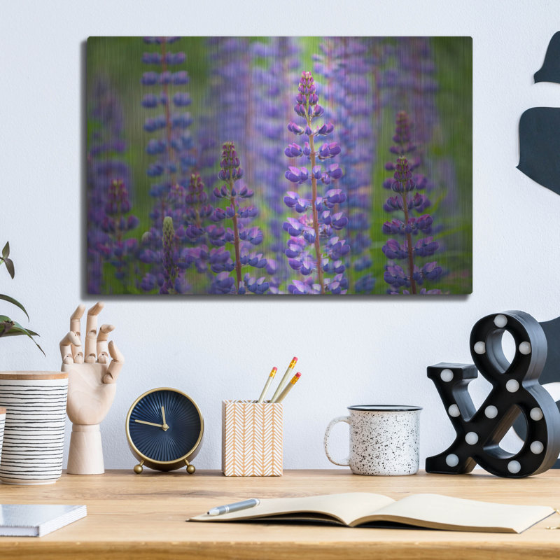 "Fleurs de lupin bleu" par Cora Niele, H 12 po x l 16 po