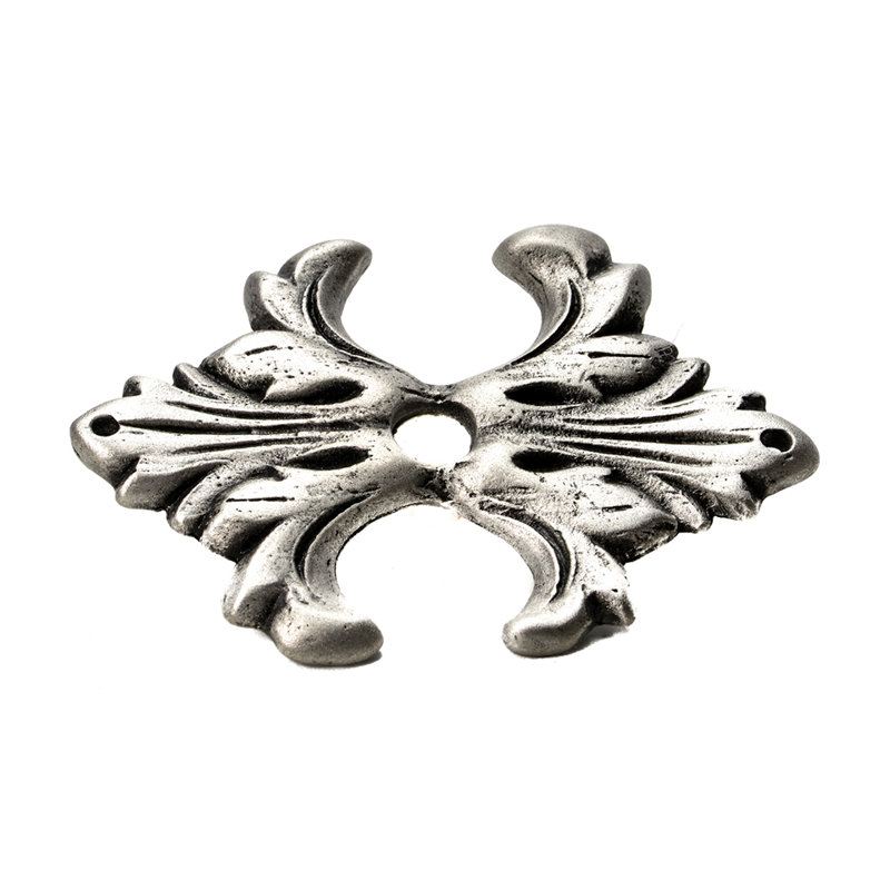 Écusson Acanthus moyen de style Renaissance, Satin