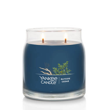 Yankee Candle Signature Collection Bayside Cedar Candle, 1 ct