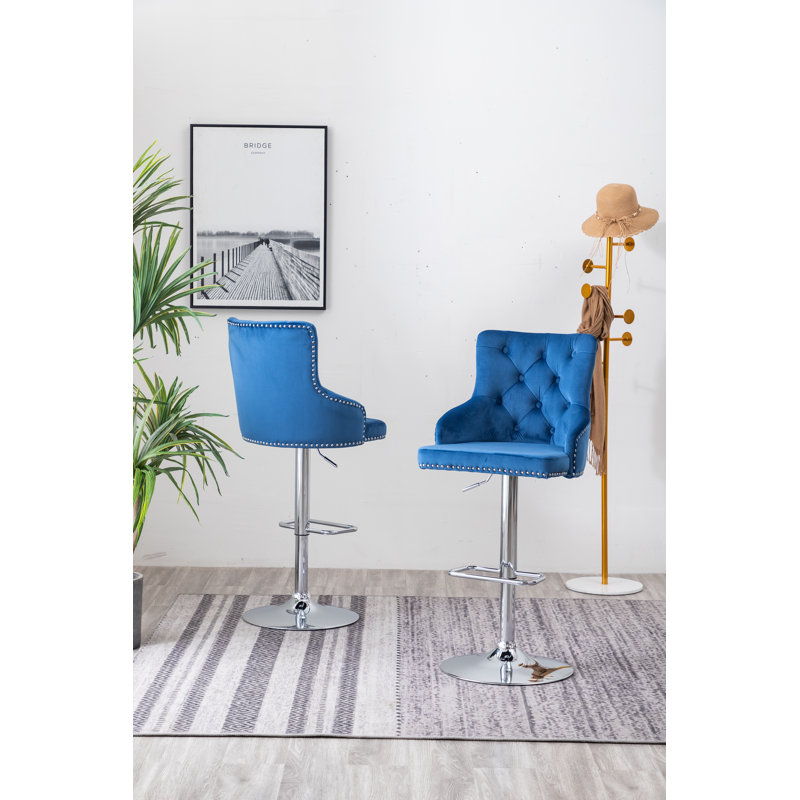 Tabouret à hauteur réglable Majoru, Bleu marine