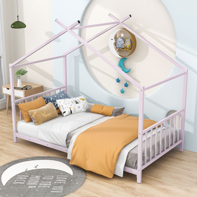 Lit plateforme simple en métal avec toit de maison