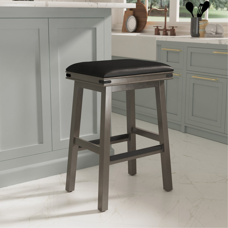 Tabouret 30 ", siège en cuir, Siège noir / structure noire